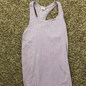Champions women’s light purple tank top (size S)